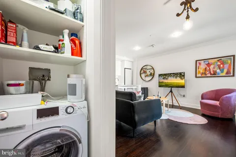 $300,000 | 1701 Locust Street, Unit 1607, Philadelphia, PA 19103