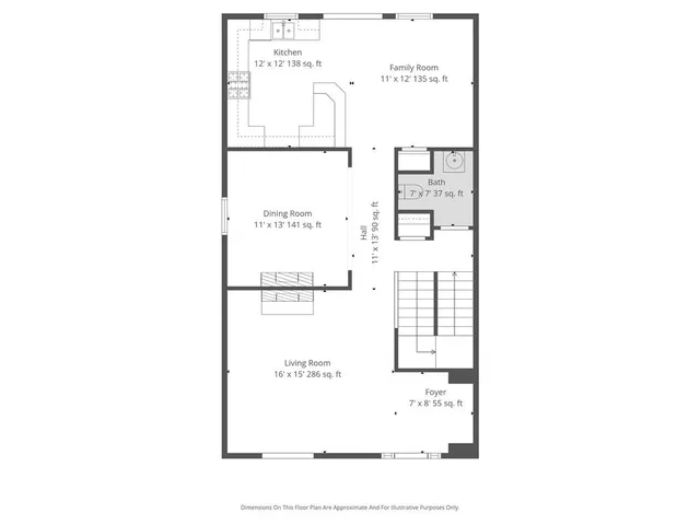 a view of a yard in front of a house