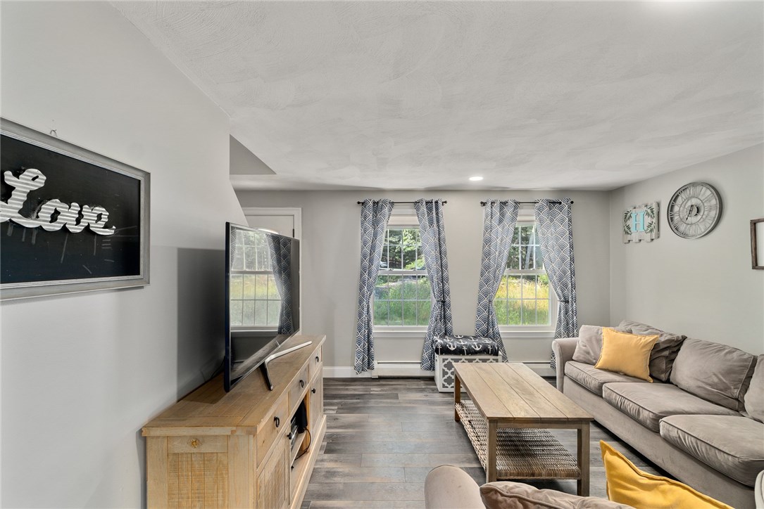 253 Old Coach Road Charlestown, RI 02813 - Photo 21 of 32