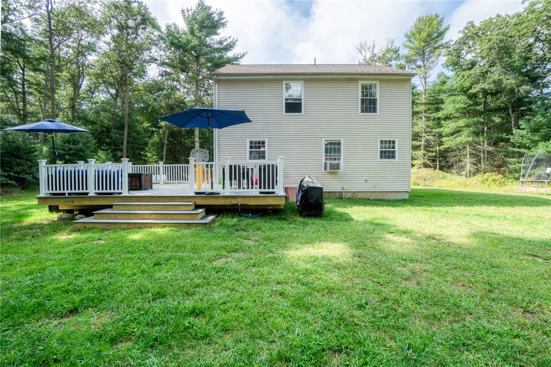 253 Old Coach Road Charlestown, RI 02813 - Photo 5 of 32