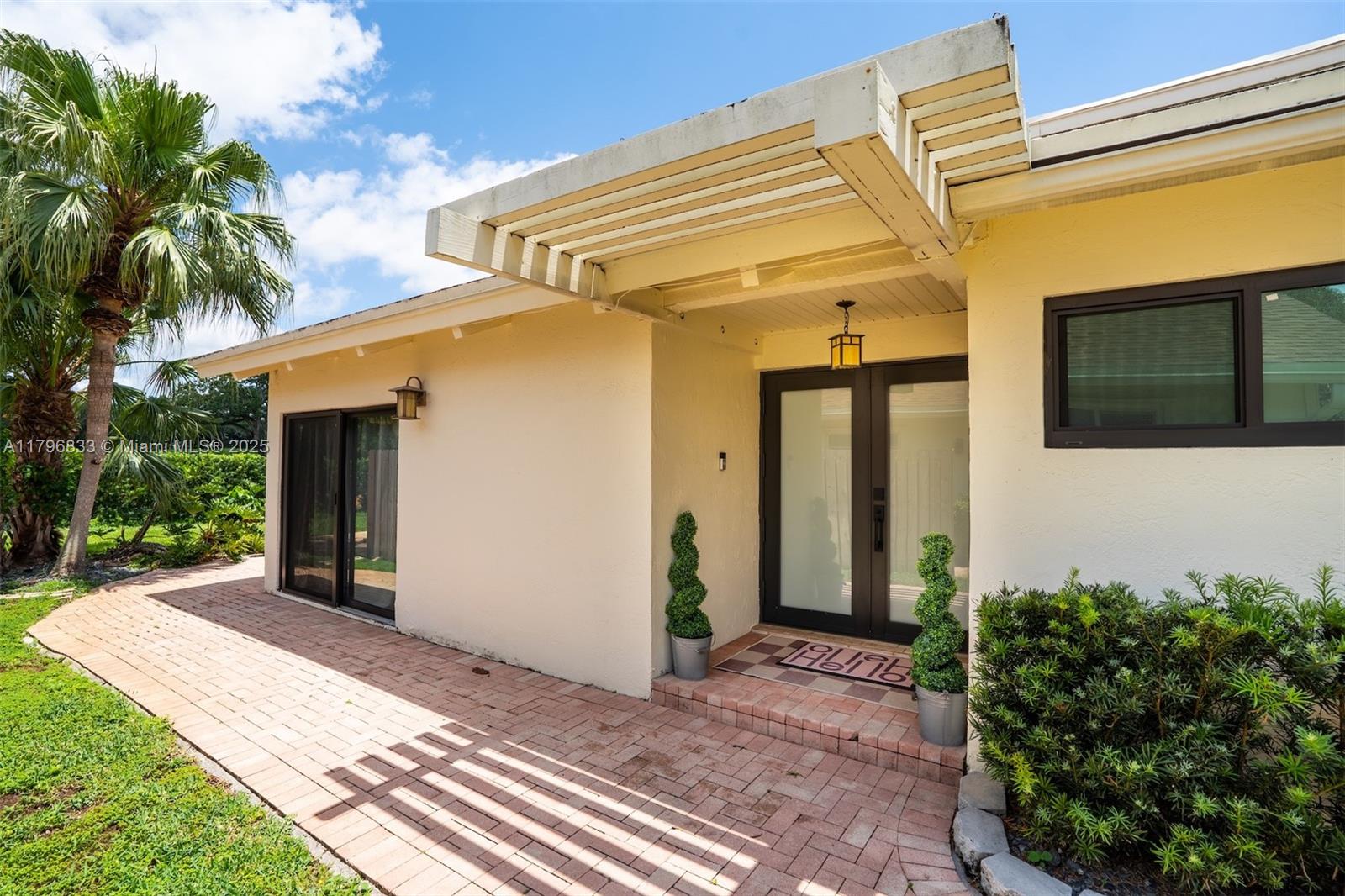 3620 East Forge Road, Unit 16 Davie, FL 33328 - Photo 4 of 38 Gallery Image 4
