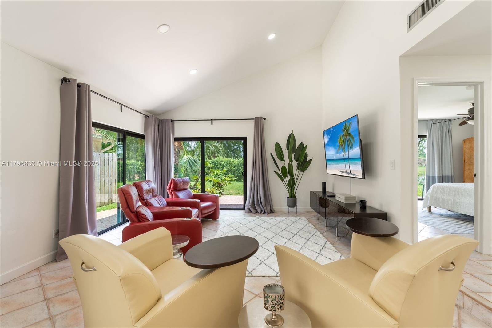 3620 East Forge Road, Unit 16 Davie, FL 33328 - Photo 8 of 38 Gallery Image 8