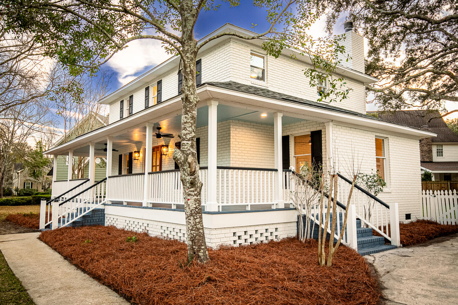 715 Milldenhall Road Mount Pleasant, SC 29464 - Photo 4 of 43 Freshly Painted