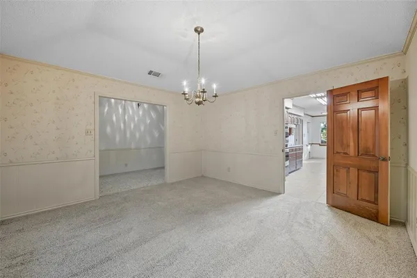 $465,000 | 924 Ridgecrest Circle, Denton, TX 76205
