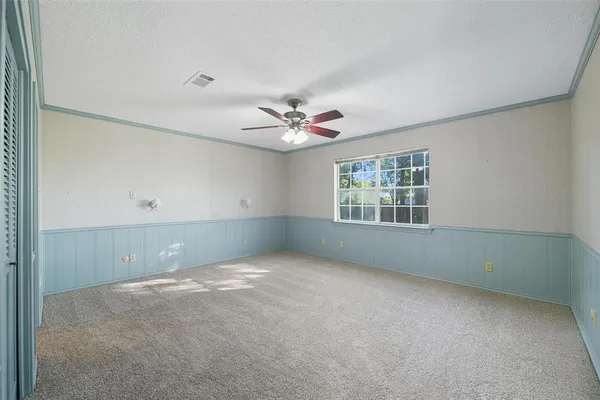 $465,000 | 924 Ridgecrest Circle, Denton, TX 76205