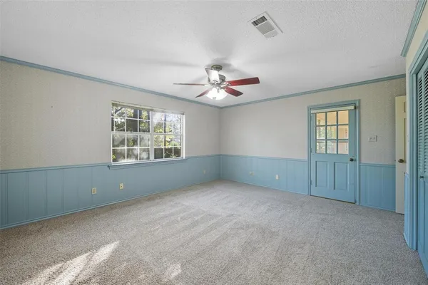 $465,000 | 924 Ridgecrest Circle, Denton, TX 76205