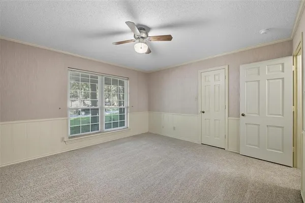 $465,000 | 924 Ridgecrest Circle, Denton, TX 76205