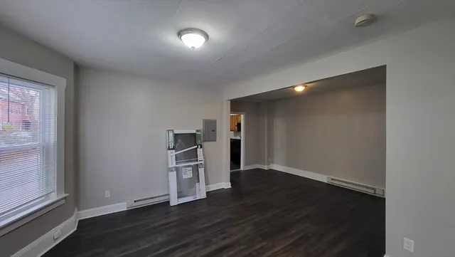 $1,650 | 147 4th Street, Unit 1, Leominster, MA 01453