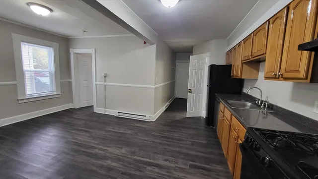 $1,650 | 147 4th Street, Unit 1, Leominster, MA 01453