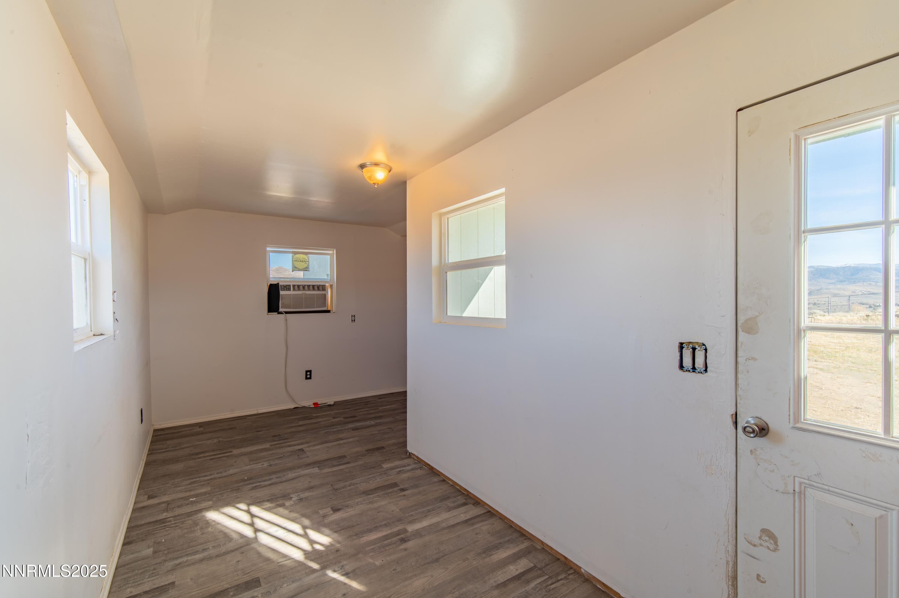 3900 Morning Dove Road Reno, NV 89510 - Photo 24 of 27 a view of an empty room and window