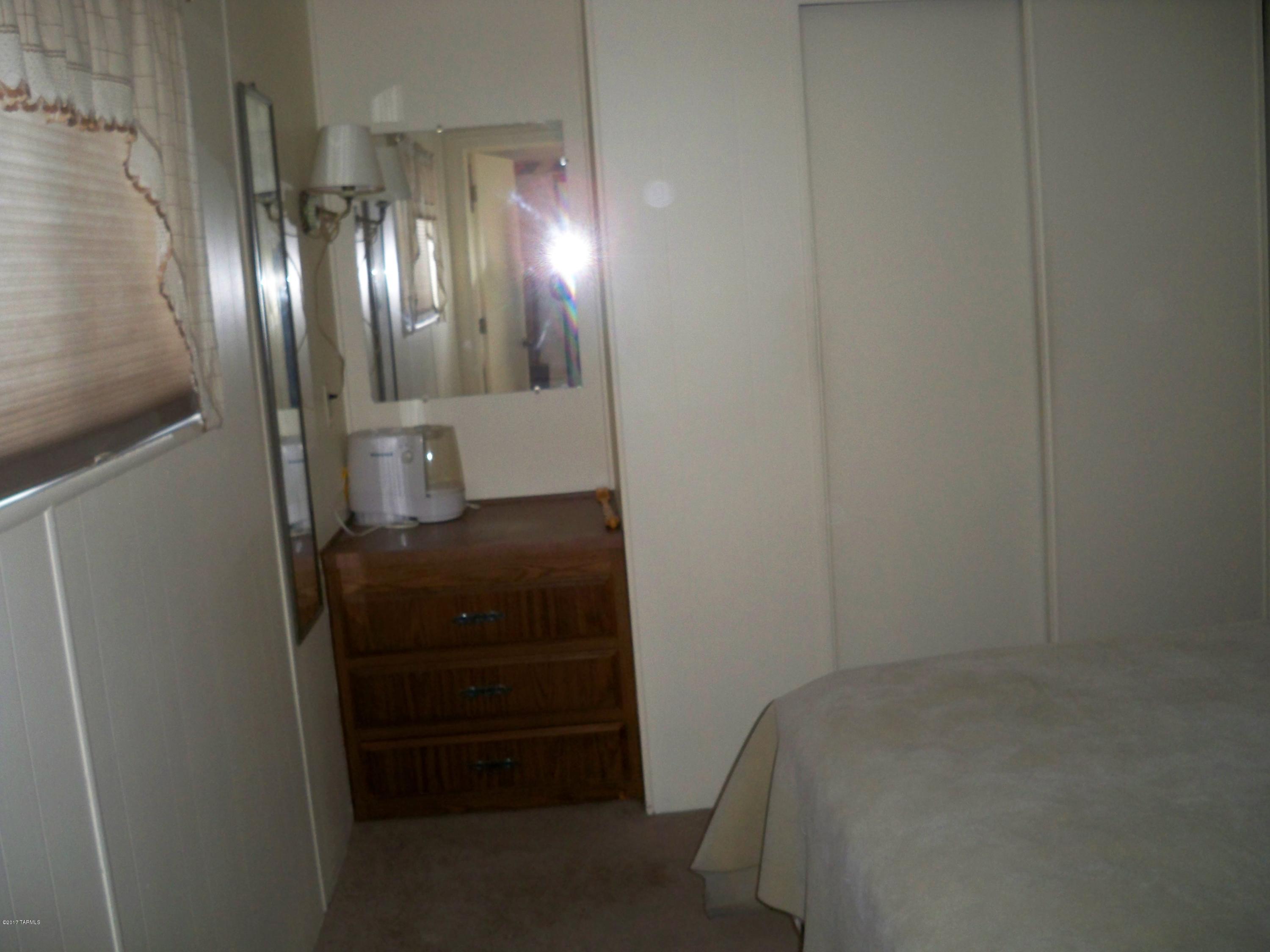 6046 West Rocking Cir Street Tucson, AZ 85713 - Photo 19 of 21 Gallery Image 19