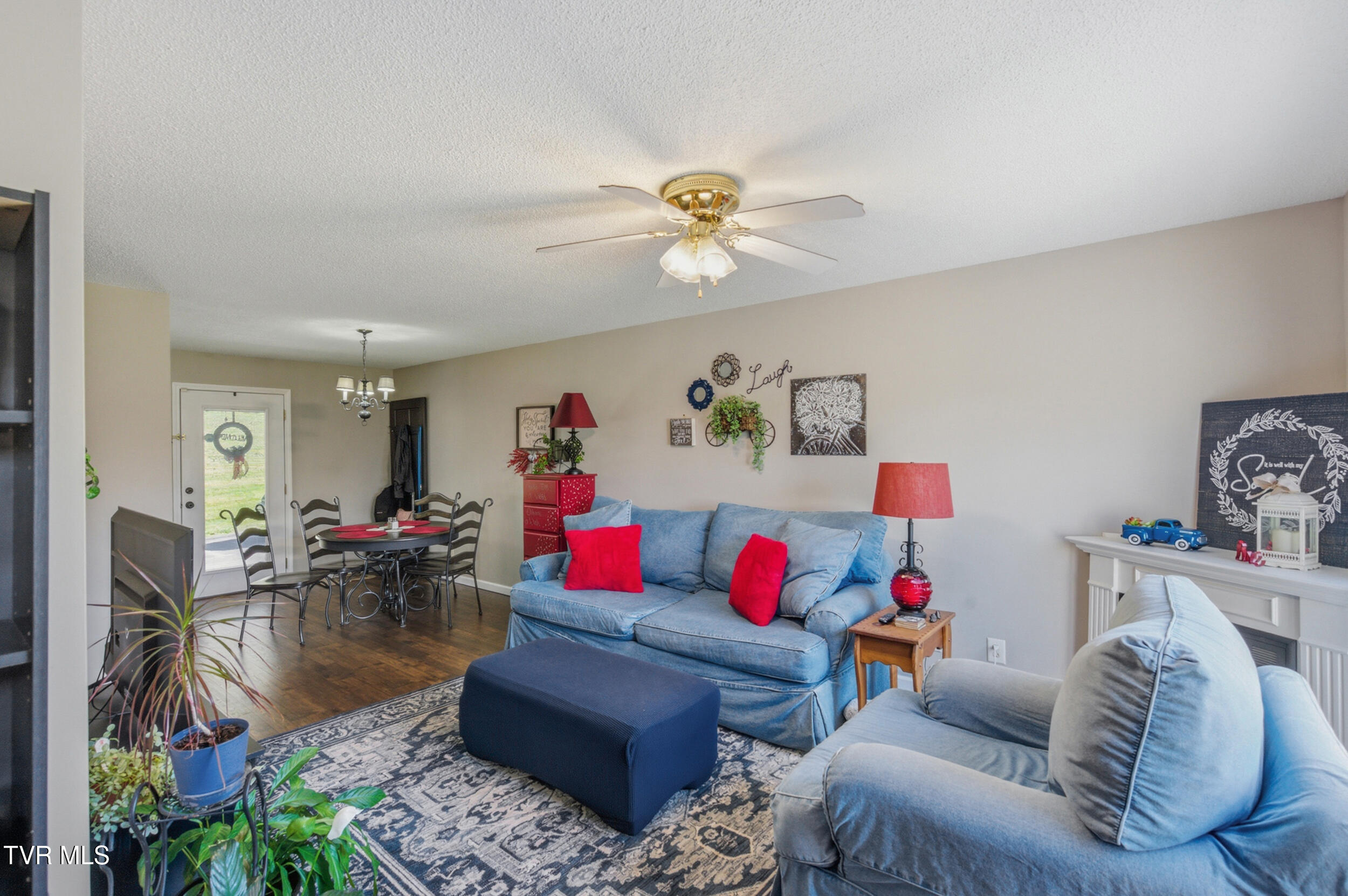 408 Lynn Road, Unit B Blountville, TN 37617 - Photo 15 of 38 dsc_8152 copy