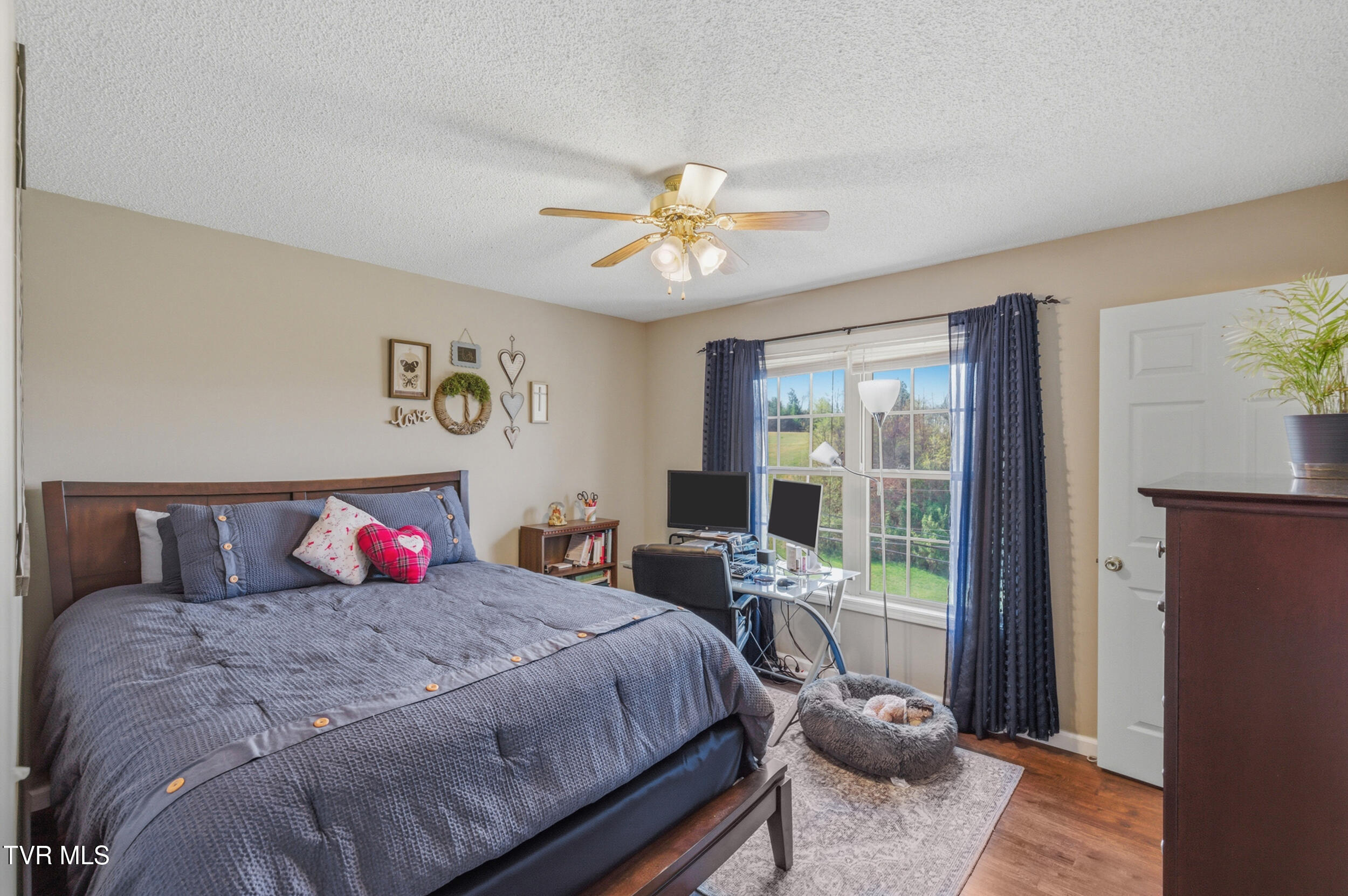 408 Lynn Road, Unit B Blountville, TN 37617 - Photo 21 of 38 dsc_8170 copy