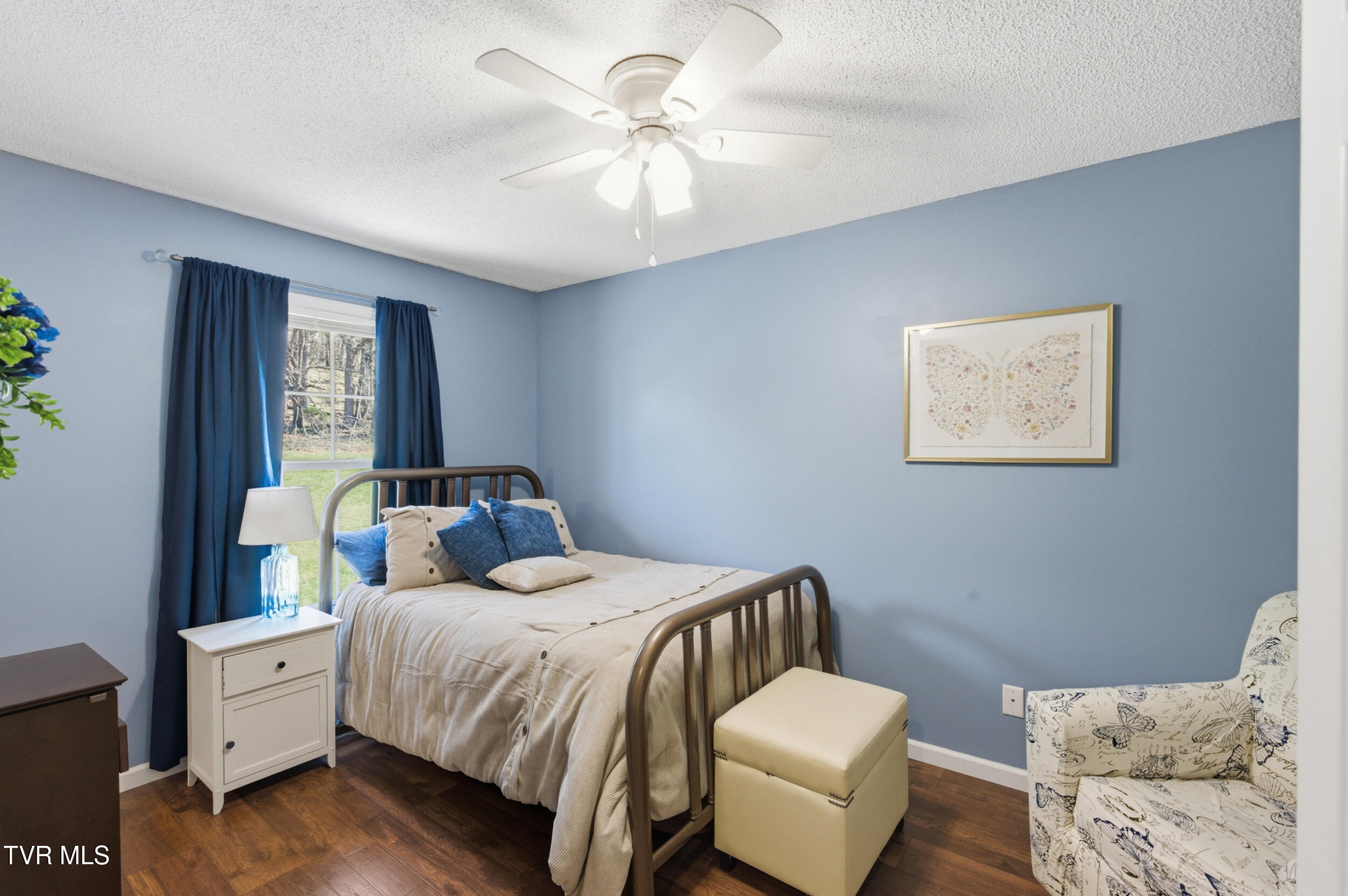 408 Lynn Road, Unit B Blountville, TN 37617 - Photo 24 of 38 dsc_8188