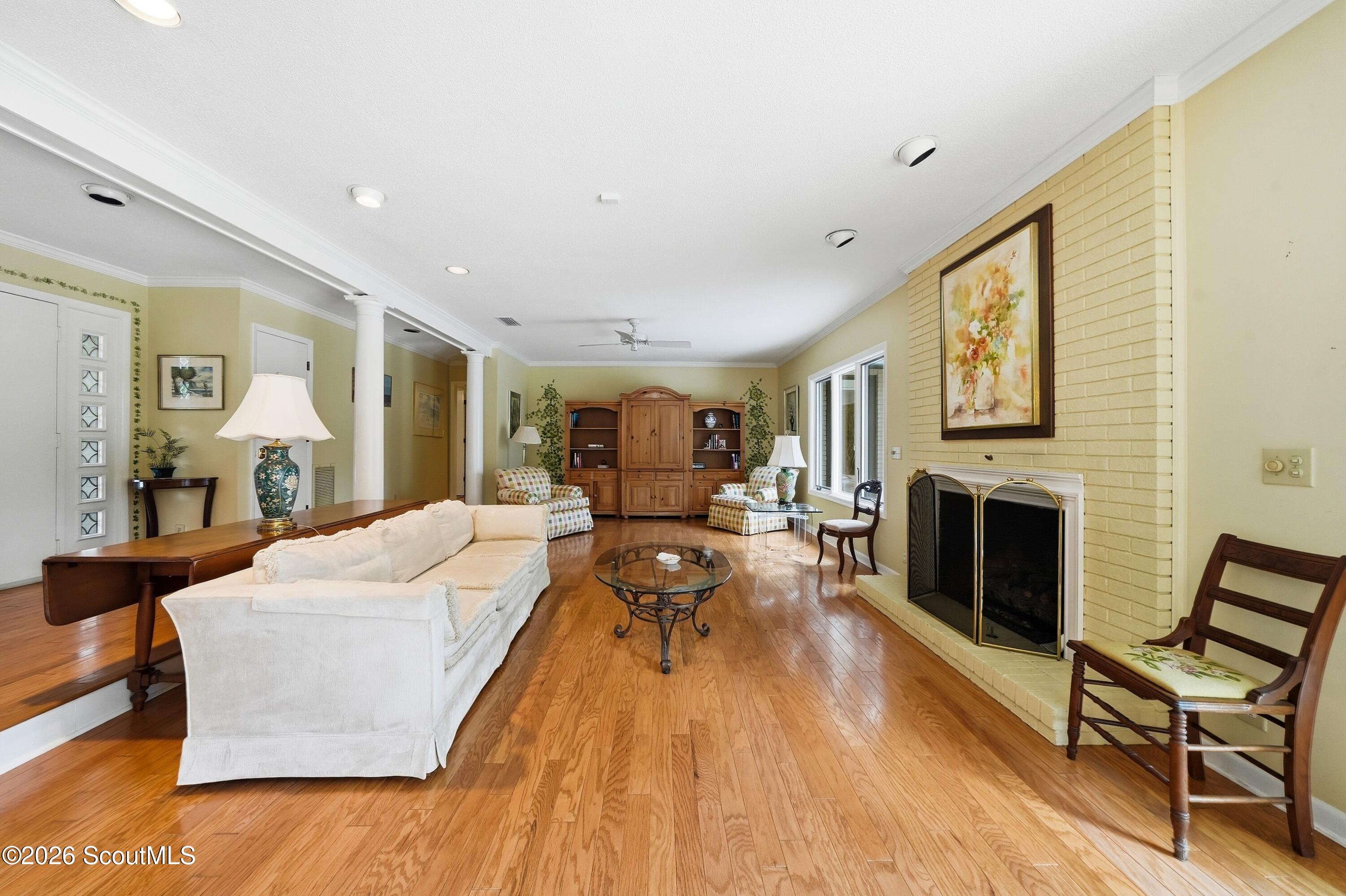 121 Jacobs Road St. Simons Island, GA 31522 - Photo 3 of 45 09