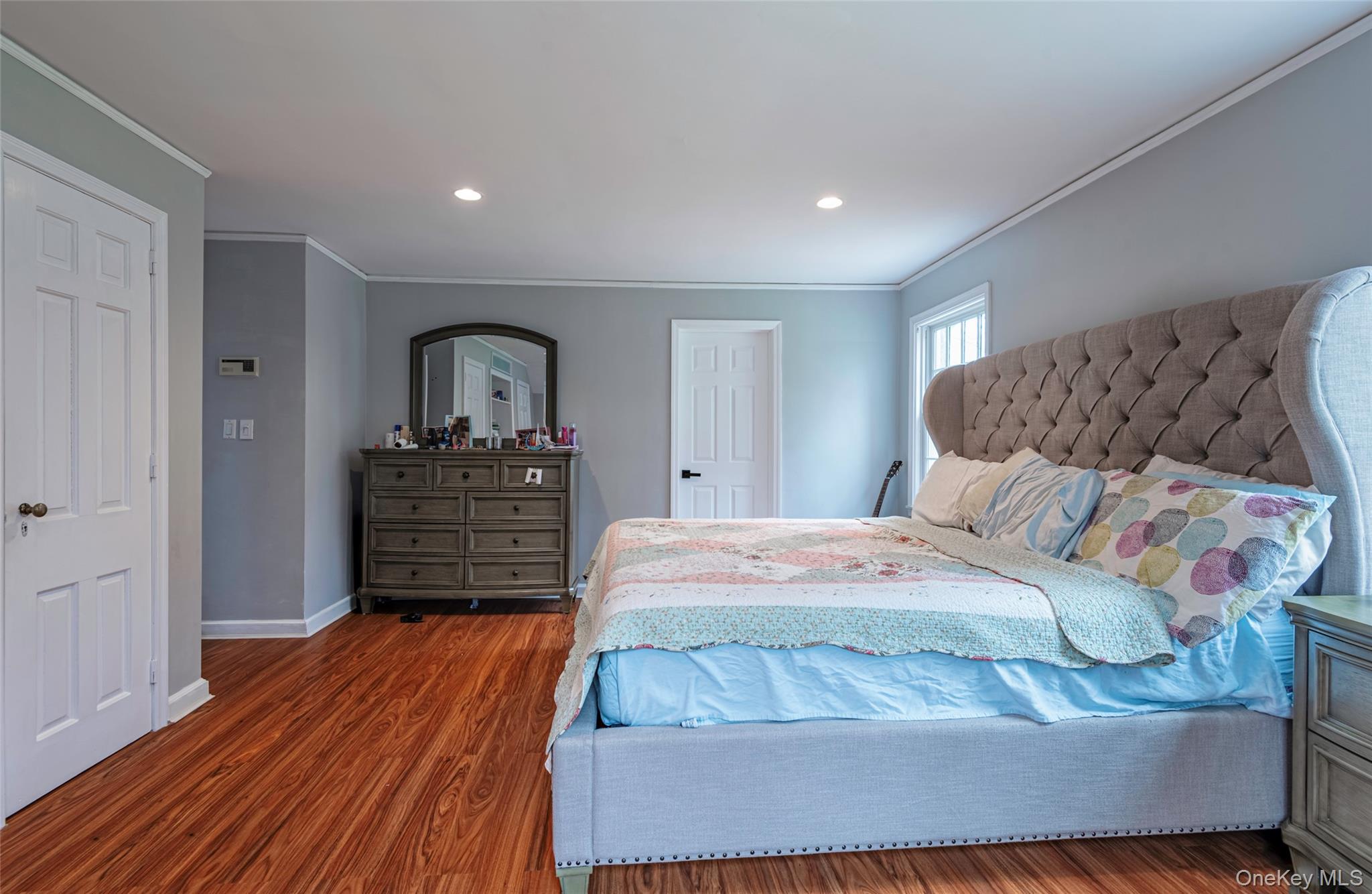 1678 Cedar Swamp Road Glen Head, NY 11545 - Photo 20 of 49