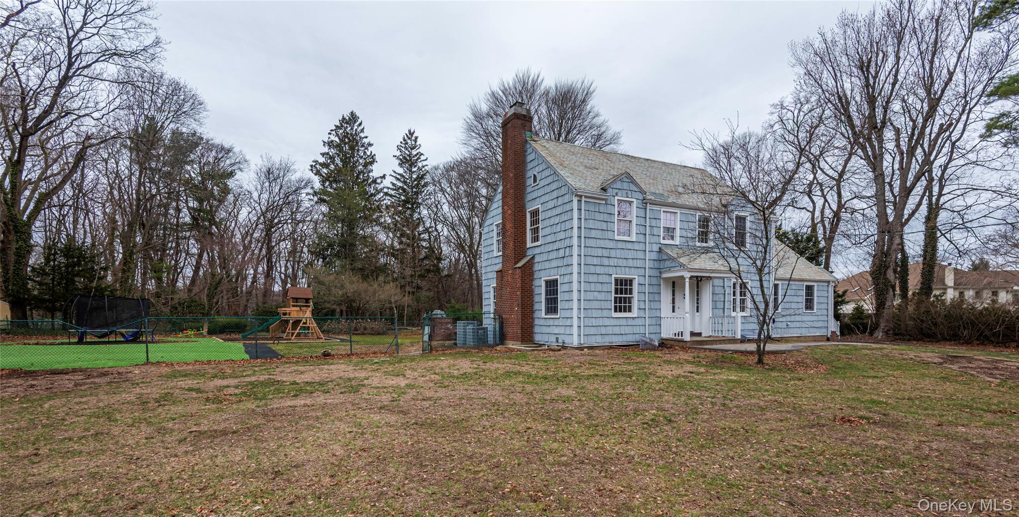1678 Cedar Swamp Road Glen Head, NY 11545 - Photo 3 of 49