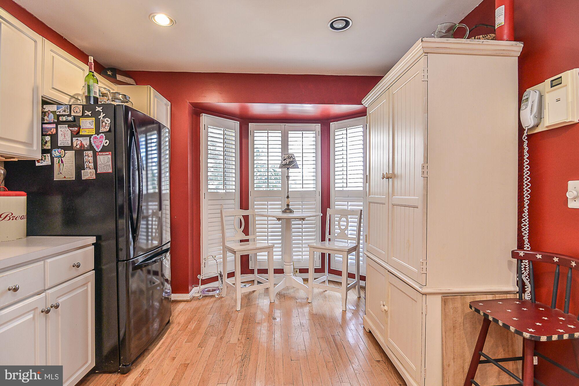 12070 Edgemere Circle Reston, VA 20190 - Photo 6 of 21