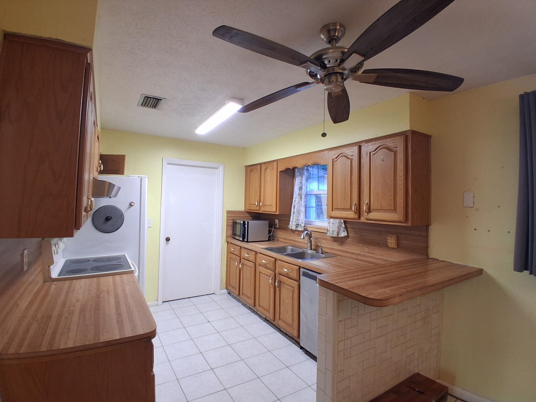 320 Lobelia Road St. Augustine, FL 32086 - Photo 6 of 30