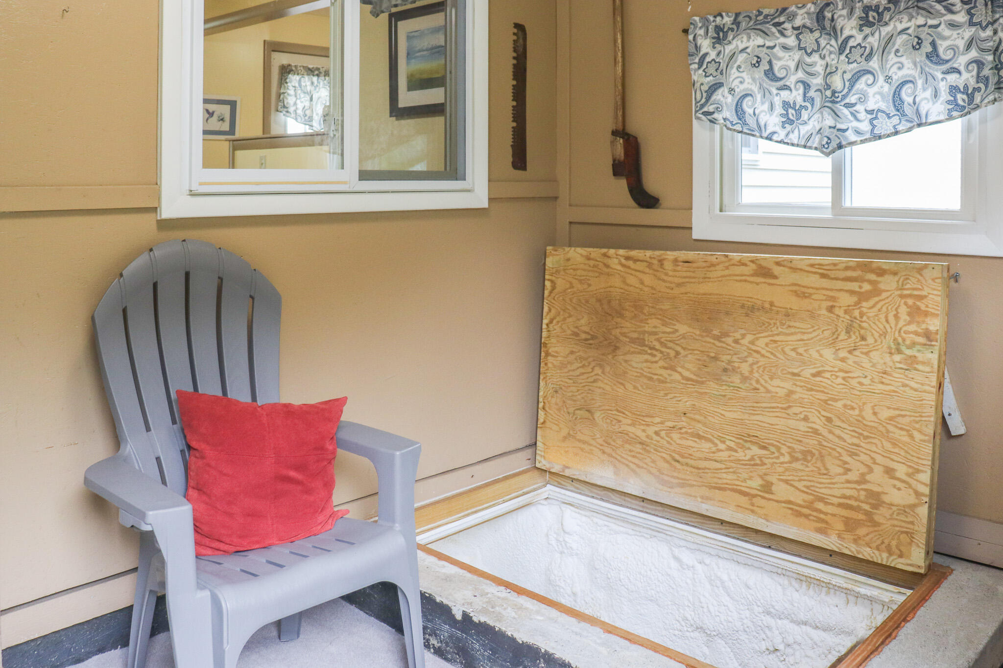 102 Shusta Road Madison, ME 04950 - Photo 35 of 61 Interior bulkhead door open
