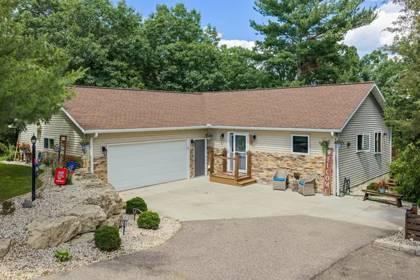 $474,900 | S1272 Lost Oaks Court, Wisconsin Dells, WI 53965