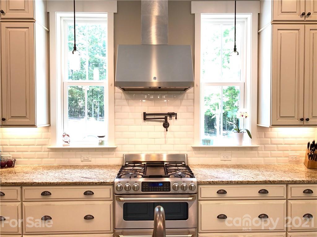 2919 Baird Road Clover, SC 29710 - Photo 8 of 18 Gallery Image 8