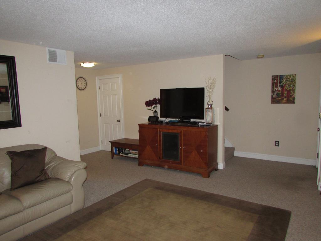 93 East Ridge Road, Unit 93 Merrimack, NH 03054 - Photo 9 of 20