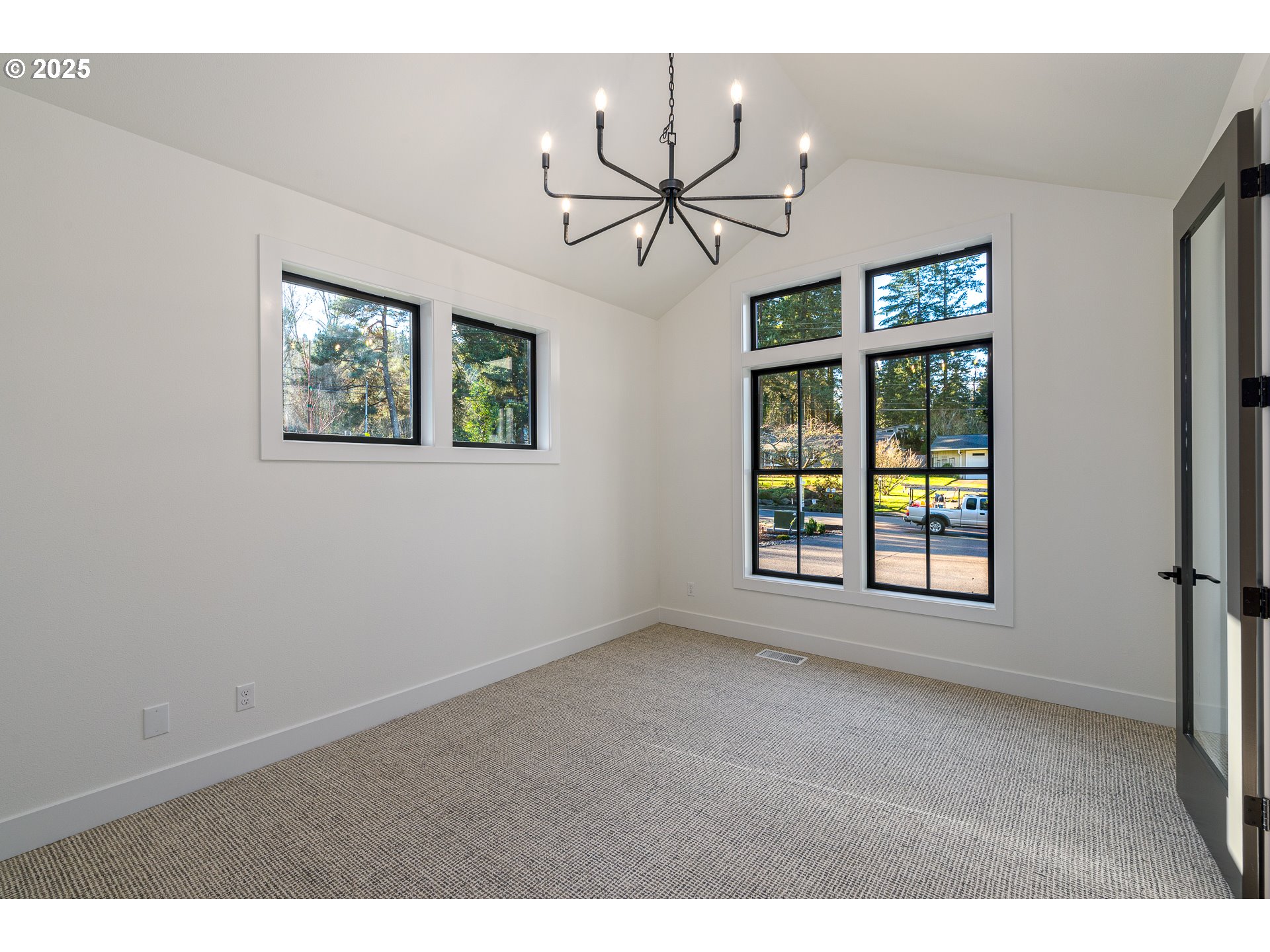 1855 Cloverleaf Road Lake Oswego, OR 97034 - Photo 17 of 34 a view of an empty room with a window