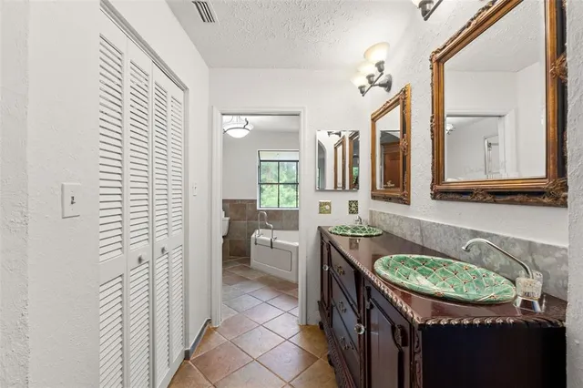 $575,000 | 16502 East Course Drive, Tampa, FL 33624