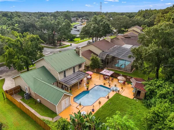 $575,000 | 16502 East Course Drive, Tampa, FL 33624