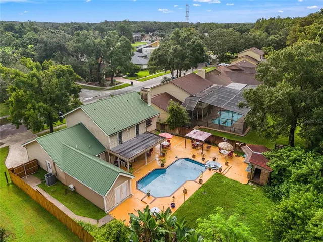 $575,000 | 16502 East Course Drive, Tampa, FL 33624