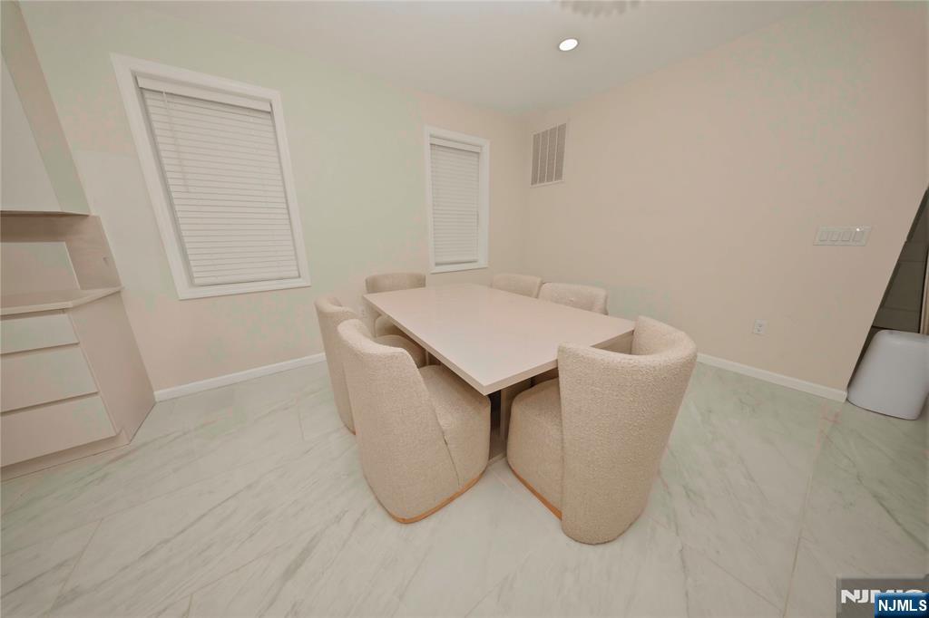 596 Moonachie Avenue Wood-Ridge, NJ 07075 - Photo 3 of 14