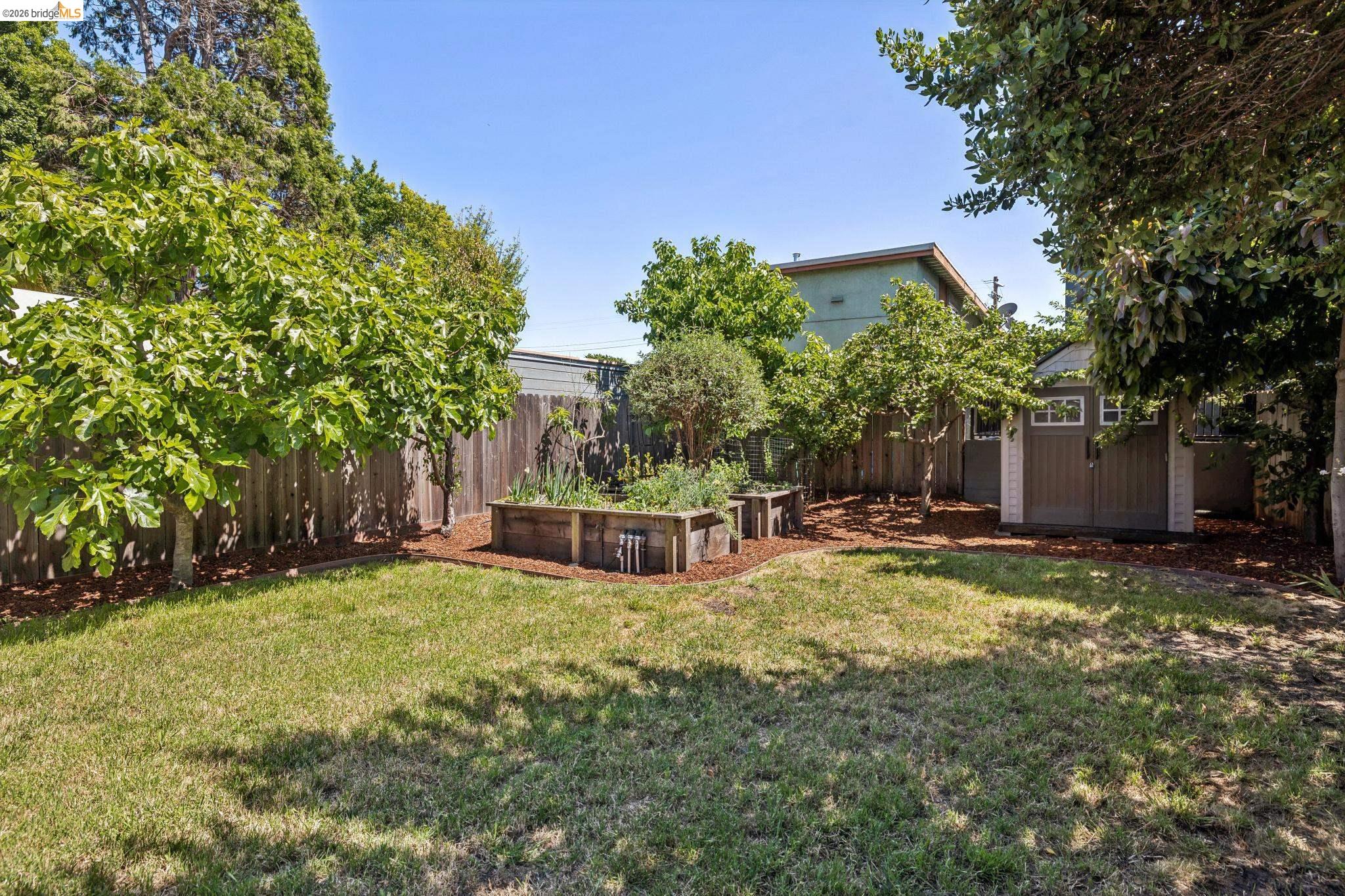 1108 Dwight Way Berkeley, CA 94702 - Photo 36 of 60