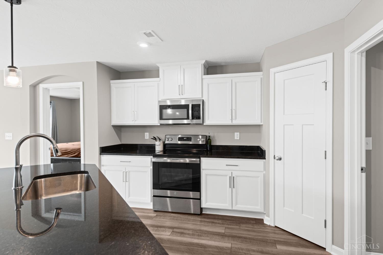693 Tradition Ridge Cincinnati, OH 45245 - Photo 23 of 27