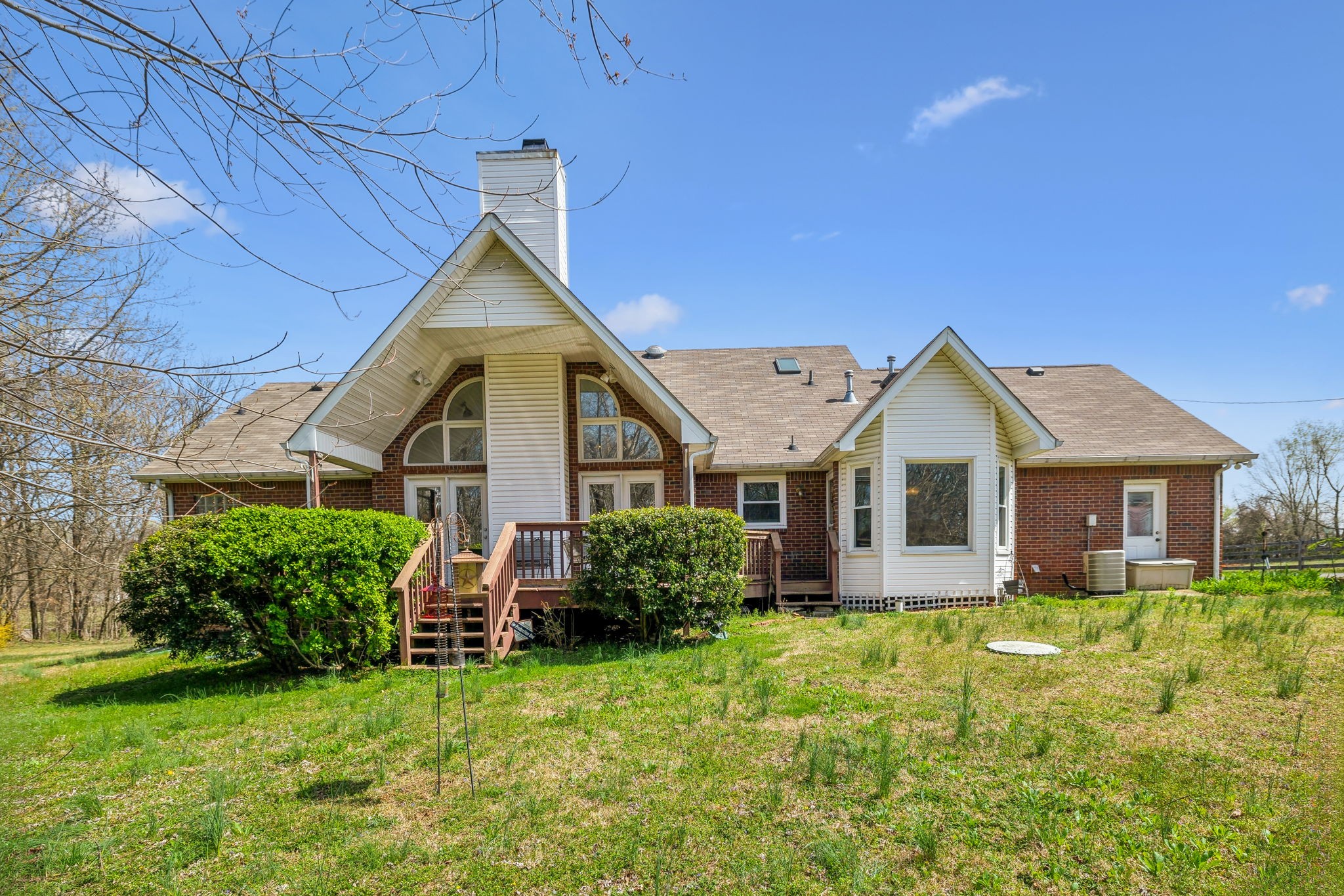 204 Beckwith Road Mount Juliet, TN 37122 - Photo 54 of 61 a front view of house with yard and green space