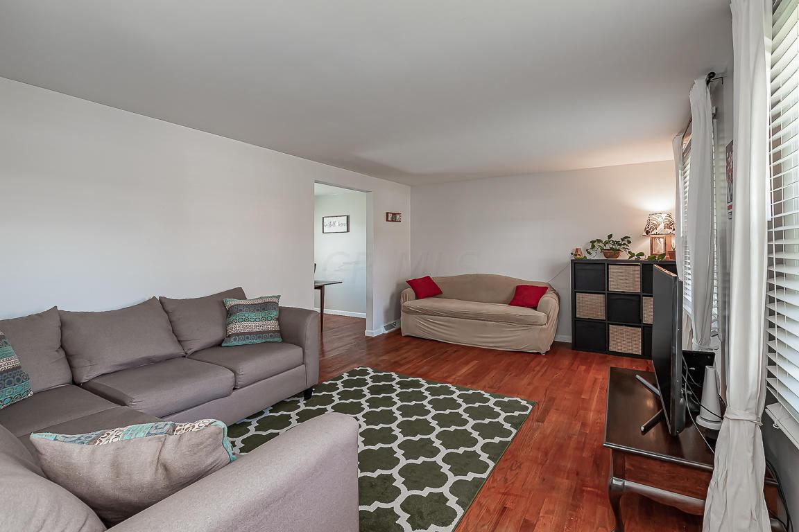 5916 Endicott Road Columbus, OH 43229 - Photo 4 of 23 Gallery Image 4