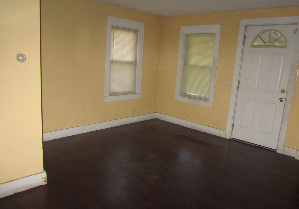 769 Union Street Springfield, MA 01109 - Photo 5 of 13 Gallery Image 5