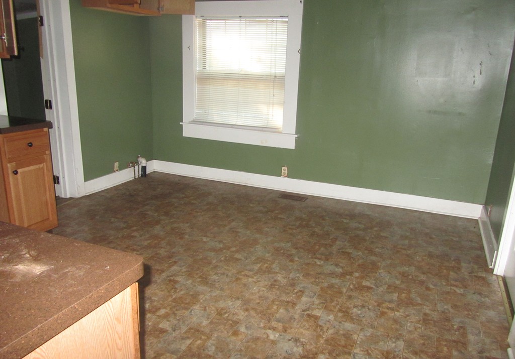 769 Union Street Springfield, MA 01109 - Photo 7 of 13 Gallery Image 7
