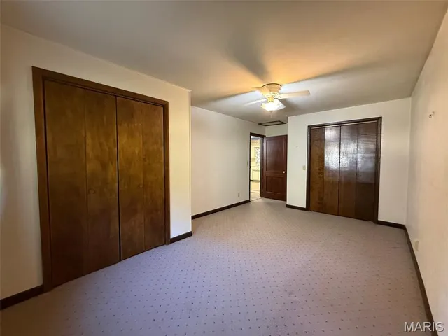 $309,000 | 2359 North 1675th Street, Brownstown, IL 62418