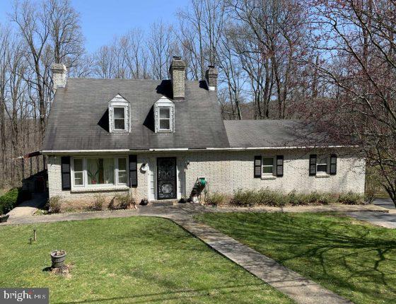 1130 Maple Grove Road Mohnton, PA 19540 - Photo 2 of 23 Gallery Image 2