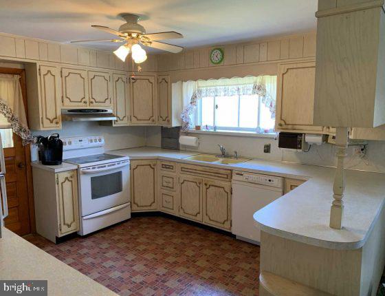 1130 Maple Grove Road Mohnton, PA 19540 - Photo 18 of 23 Gallery Image 18
