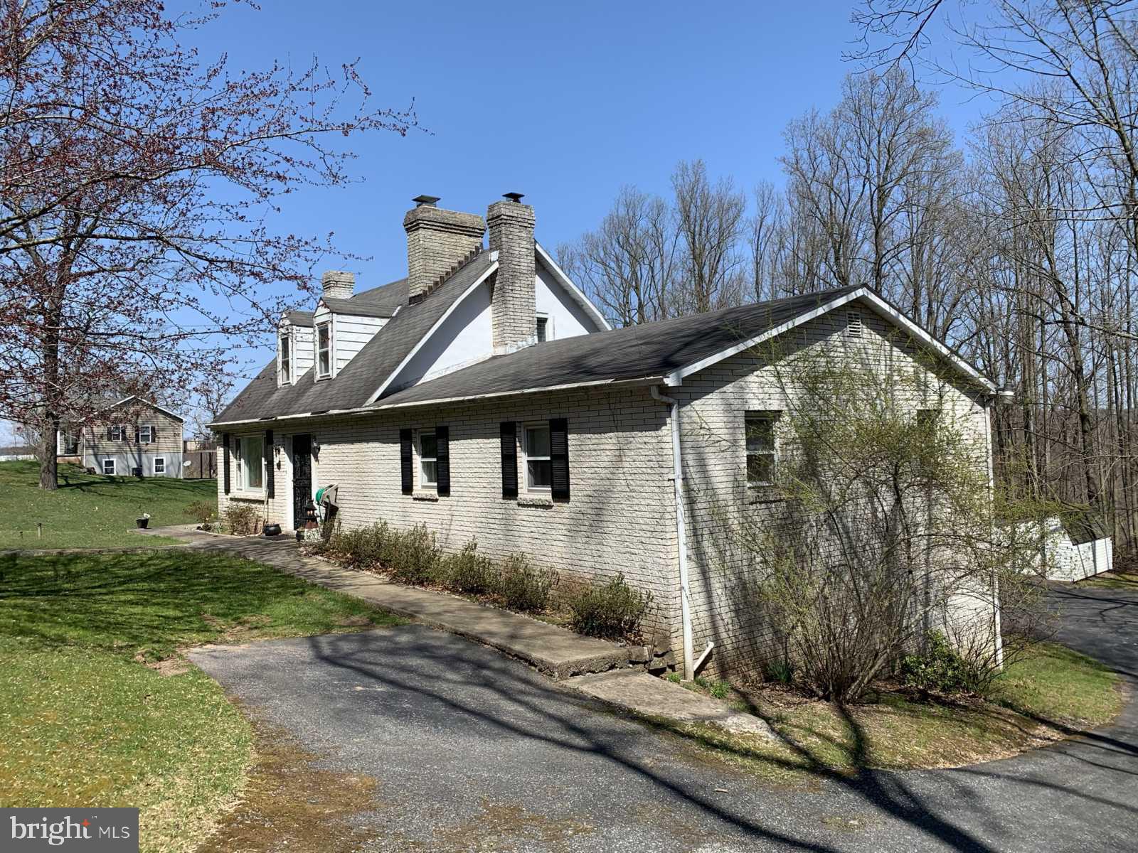 1130 Maple Grove Road Mohnton, PA 19540 - Photo 5 of 23 Gallery Image 5