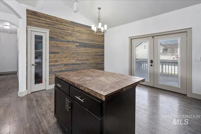 $385,000 | 449 Feather Avenue, Twin Falls, ID 83301