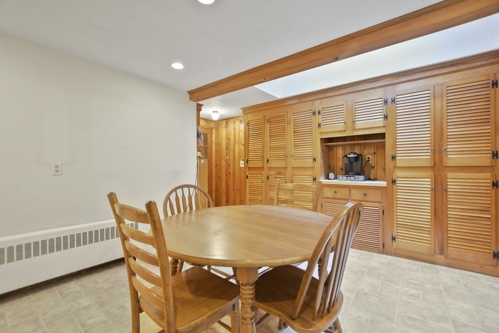 22 Sanderson Road Waltham, MA 02451 - Photo 13 of 39