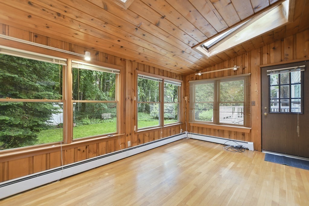 22 Sanderson Road Waltham, MA 02451 - Photo 20 of 39