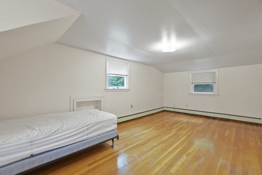 22 Sanderson Road Waltham, MA 02451 - Photo 28 of 39