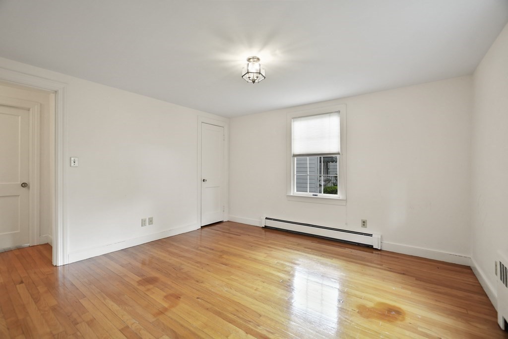 22 Sanderson Road Waltham, MA 02451 - Photo 10 of 39