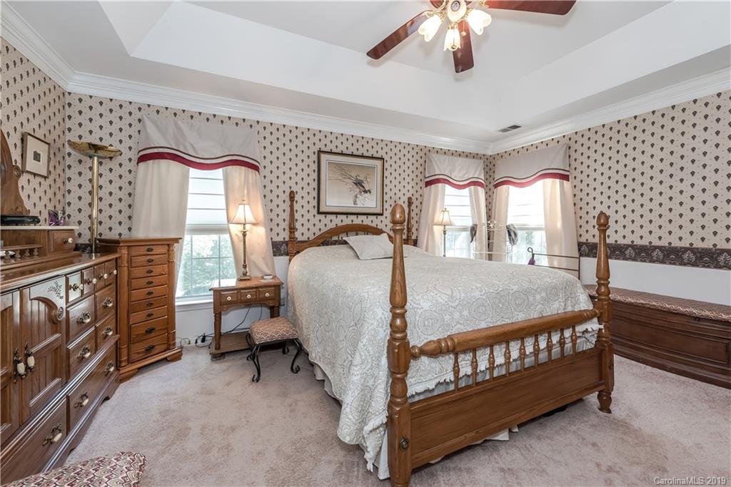 2724 Yarrow Road Charlotte, NC 28213 - Photo 12 of 19