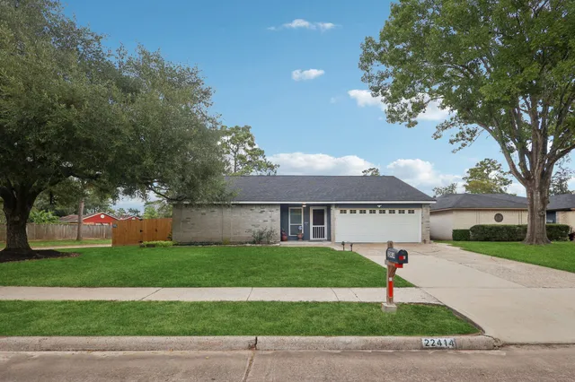 $230,000 | 22414 Millgate Drive, Spring, TX 77373