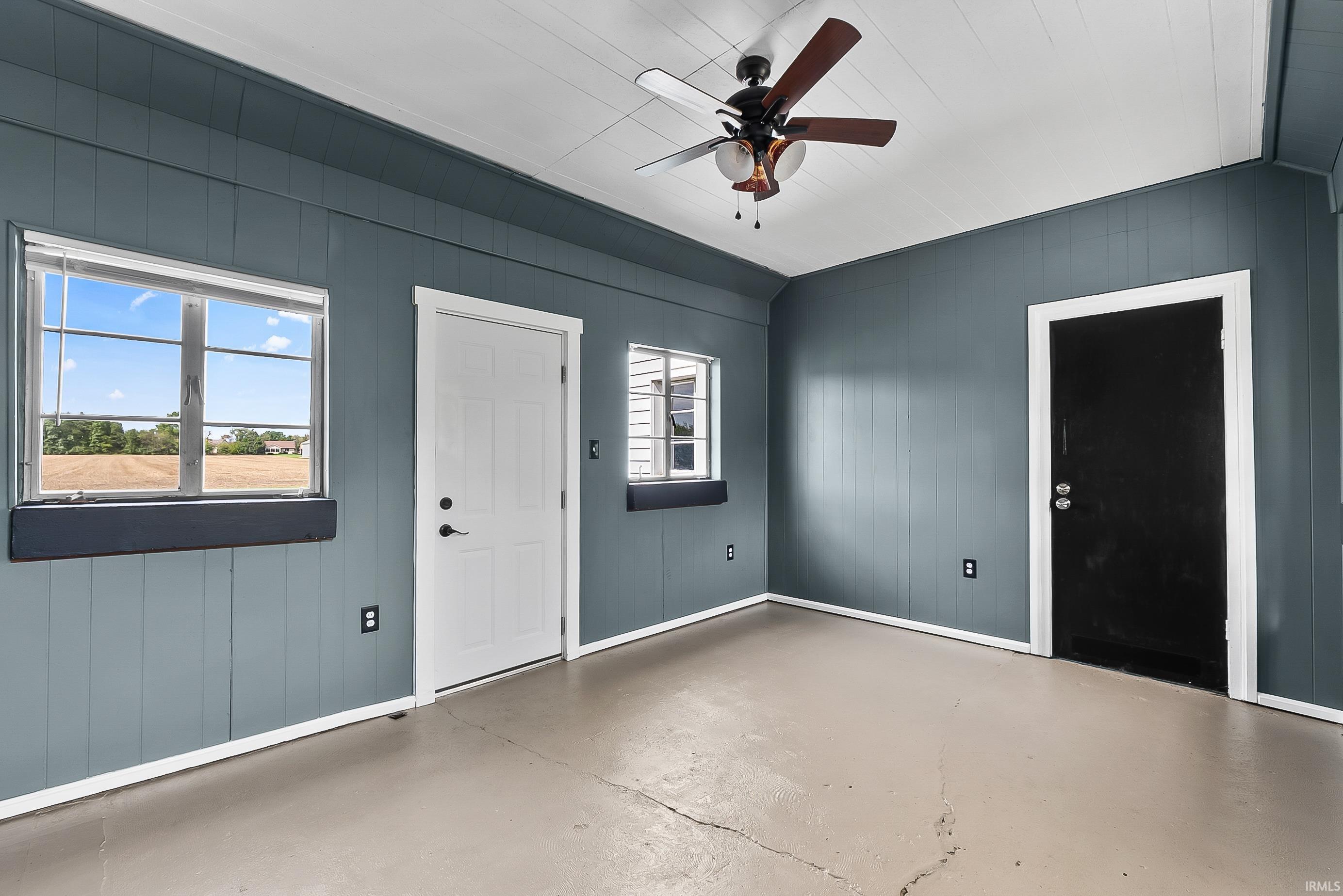 4115 Goeglein Road Fort Wayne, IN 46815 - Photo 32 of 45 Gallery Image 32